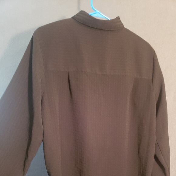 Womans Blouse - Picture 3 of 5